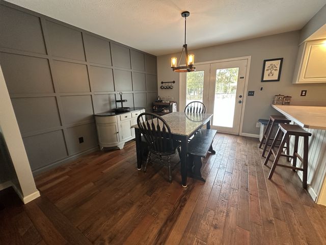 502 Canary Lane, Carterville, IL 62918