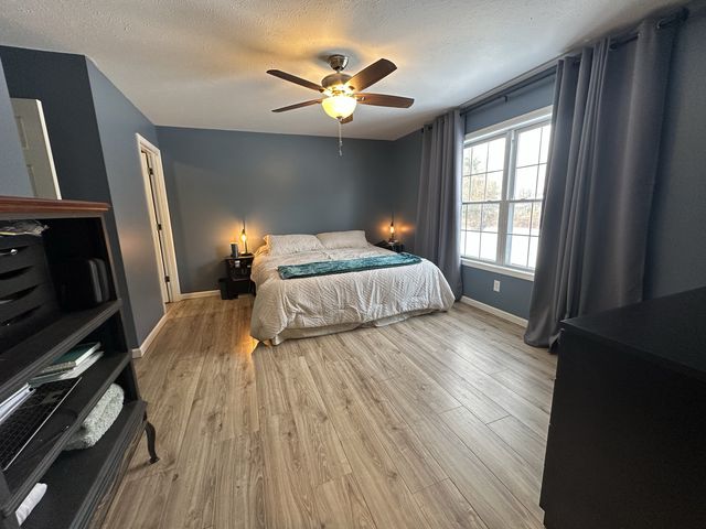 502 Canary Lane, Carterville, IL 62918