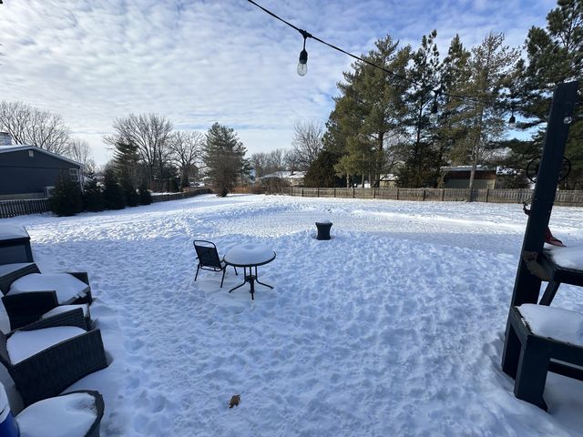 502 Canary Lane, Carterville, IL 62918