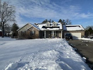 502 Canary Lane, Carterville, IL 62918