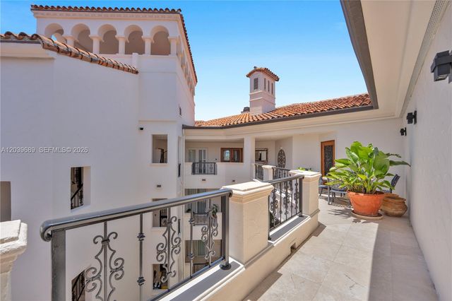 2244 Fisher Island Drive 3404, Miami Beach, FL 33109