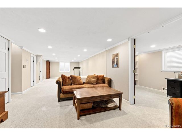 5825 Bellflower Dr, Littleton, CO 80123