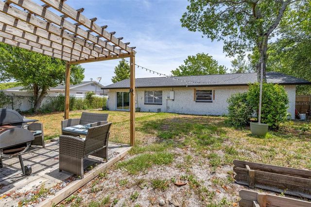 824 PARK MANOR DRIVE, Orlando, FL 32825