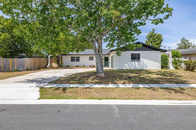 824 PARK MANOR DRIVE, Orlando, FL 32825