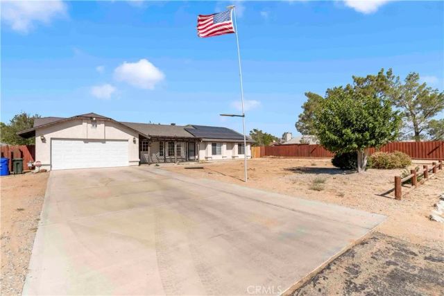 15189 Tonikan, Apple Valley, CA 92307
