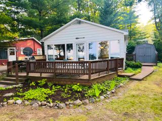 2744 W Higgins Lake Drive, Roscommon, MI 48653