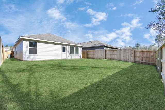 22760 Hackberry Leaf Drive, New Caney, TX 77357