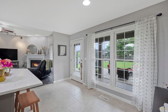 7781 Saint Jordan Circle, Newburgh, IN 47630