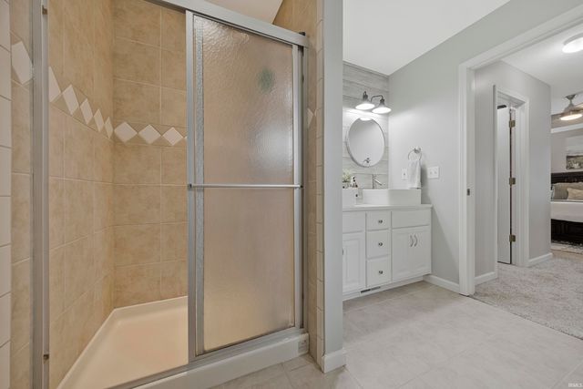 7781 Saint Jordan Circle, Newburgh, IN 47630