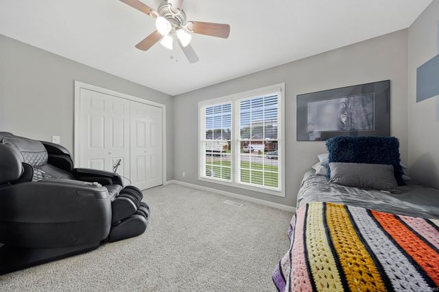 7781 Saint Jordan Circle, Newburgh, IN 47630