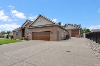 7781 Saint Jordan Circle, Newburgh, IN 47630
