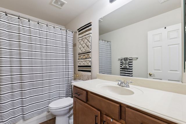 9600 Applewood Trail, Denton, TX 76207