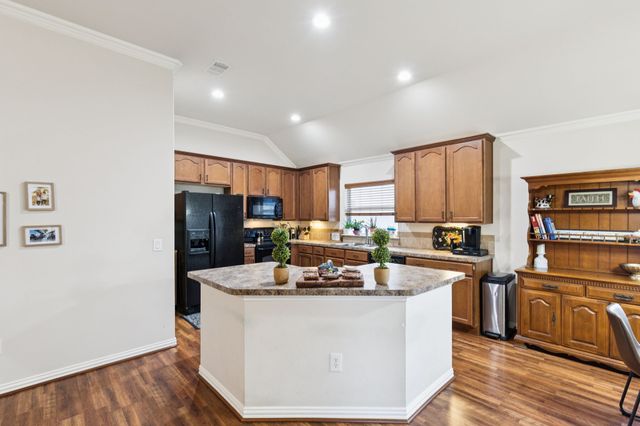 9600 Applewood Trail, Denton, TX 76207