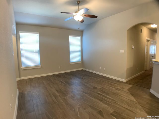 537 CREEKSIDE FRST, New Braunfels, TX 78130