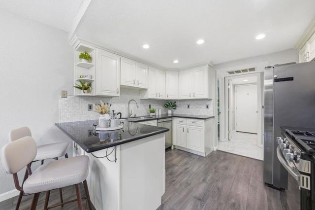 4824 River Trail Court, San Jose, CA 95136