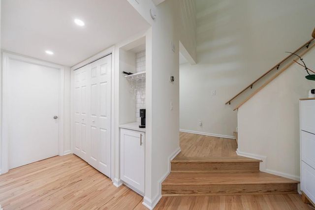 1011 Riverbend Club Drive, Atlanta, GA 30339