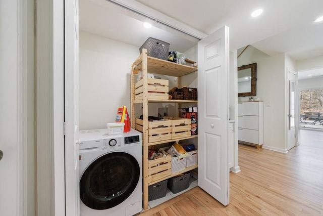 1011 Riverbend Club Drive, Atlanta, GA 30339