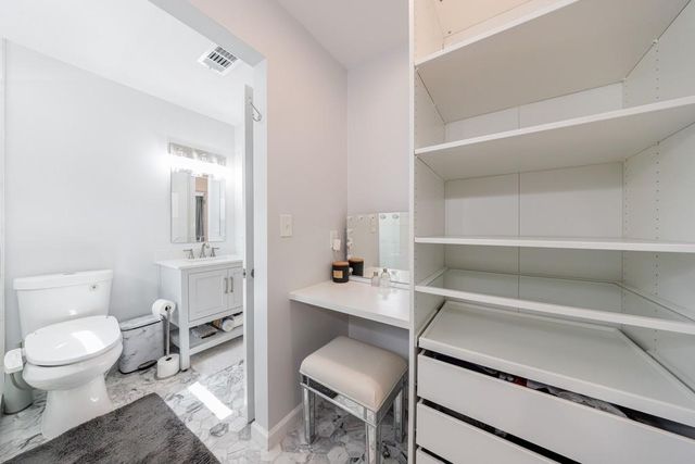 1011 Riverbend Club Drive, Atlanta, GA 30339