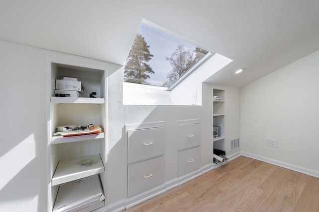 1011 Riverbend Club Drive, Atlanta, GA 30339