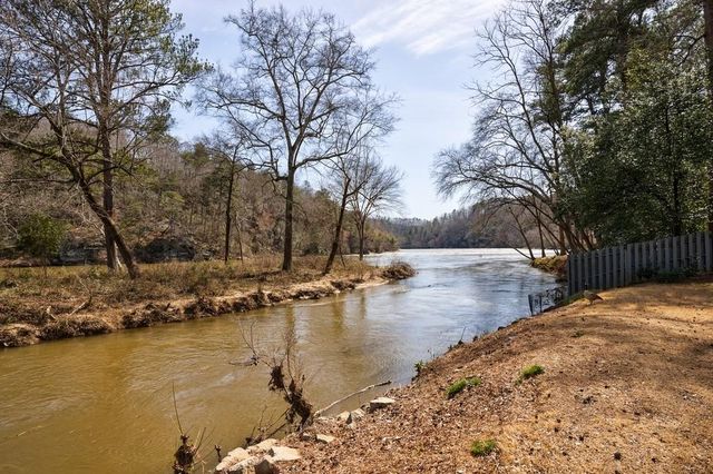 1011 Riverbend Club Drive, Atlanta, GA 30339