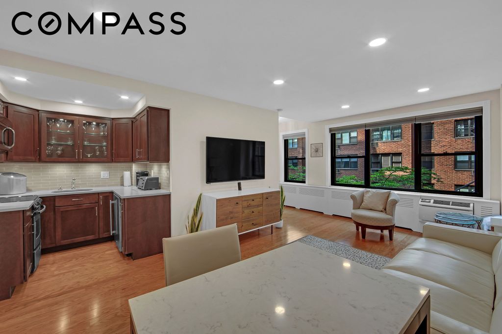 2 Tudor City Pl Apt 1NS, New York City, NY 10017