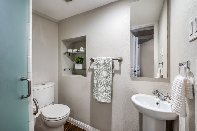 14800 Enterprise Drive 5D, Farmers Branch, TX 75234