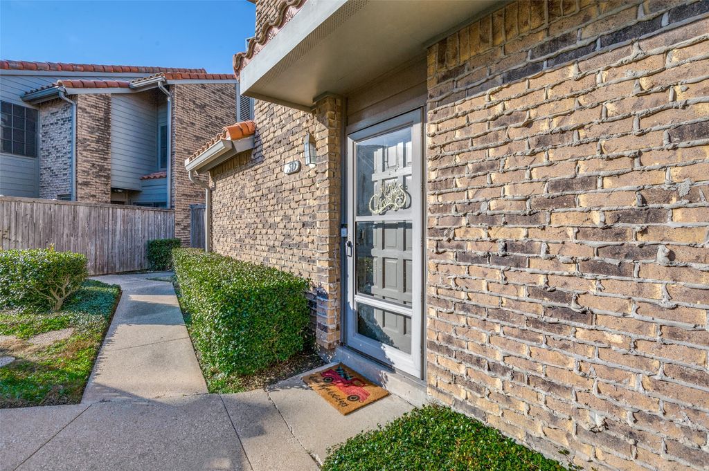 14800 Enterprise Drive 5D, Farmers Branch, TX 75234