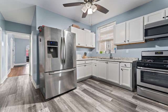 5037 W West End Avenue, Chicago, IL 60644