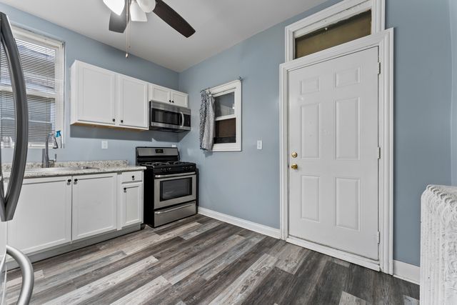 5037 W West End Avenue, Chicago, IL 60644