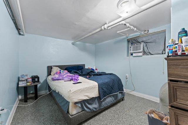 5037 W West End Avenue, Chicago, IL 60644