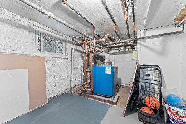 5037 W West End Avenue, Chicago, IL 60644