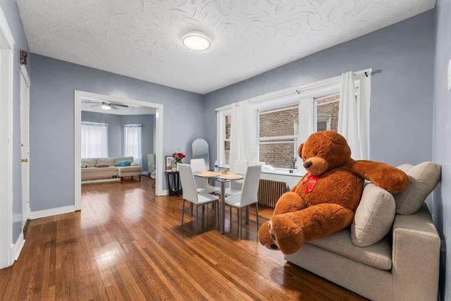 5037 W West End Avenue, Chicago, IL 60644