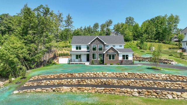 25 Indian Rock Road, Bedford, NH 03110