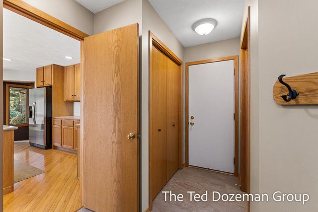 16616 Riley Street, Park Twp, MI 49424