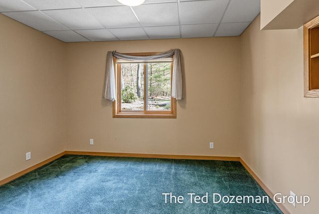 16616 Riley Street, Park Twp, MI 49424
