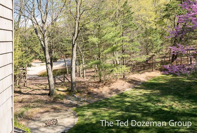 16616 Riley Street, Park Twp, MI 49424