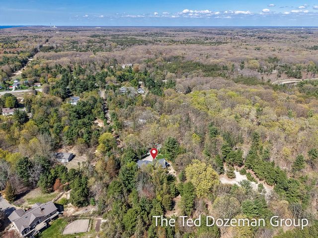 16616 Riley Street, Park Twp, MI 49424
