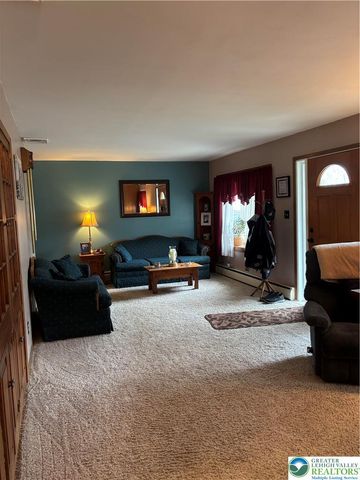 80 George Avenue, Upper Nazareth Twp, PA 18064