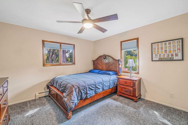 4 Kroft Court, Huntington, NY 11743