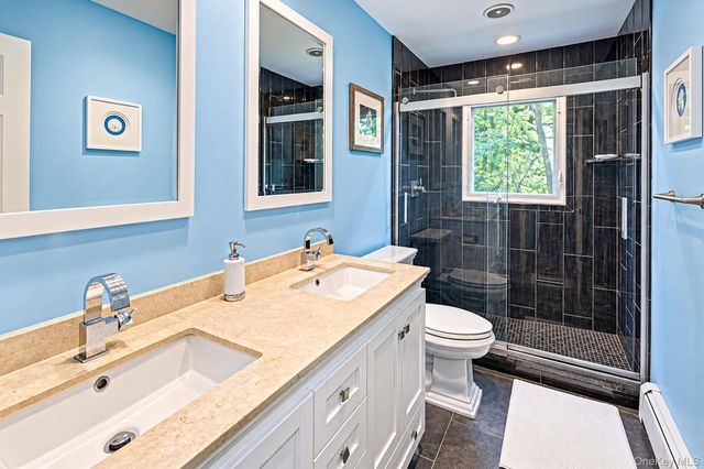 4 Kroft Court, Huntington, NY 11743