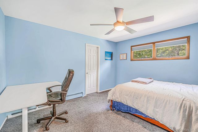 4 Kroft Court, Huntington, NY 11743