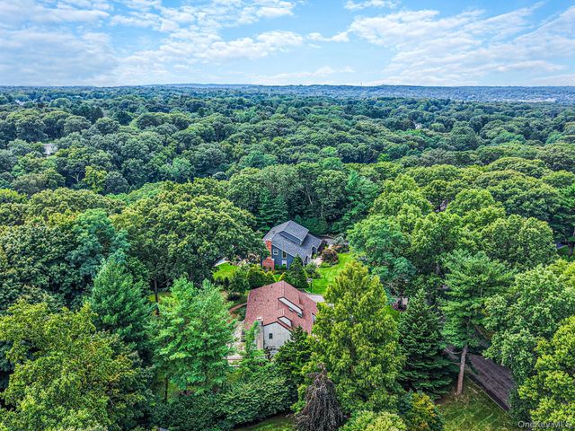 4 Kroft Court, Huntington, NY 11743