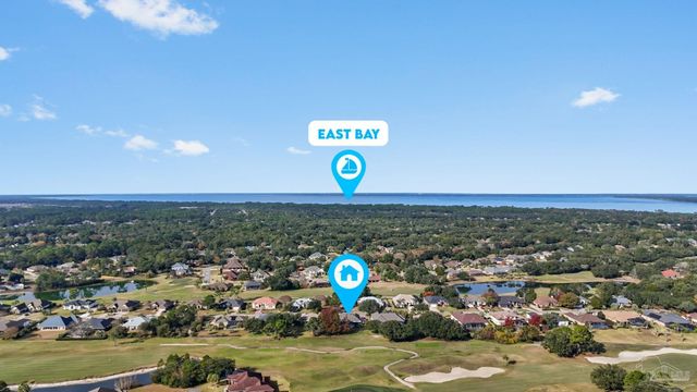 2640 Masters Blvd, Navarre, FL 32566