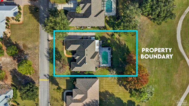 2640 Masters Blvd, Navarre, FL 32566