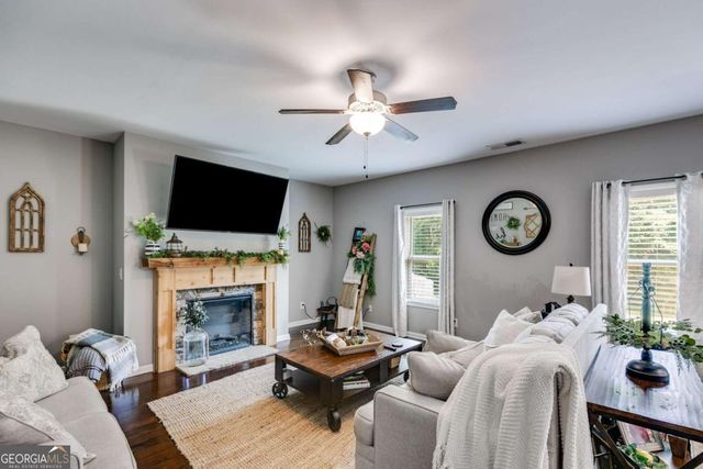 408 Reagan Drive, Temple, GA 30179