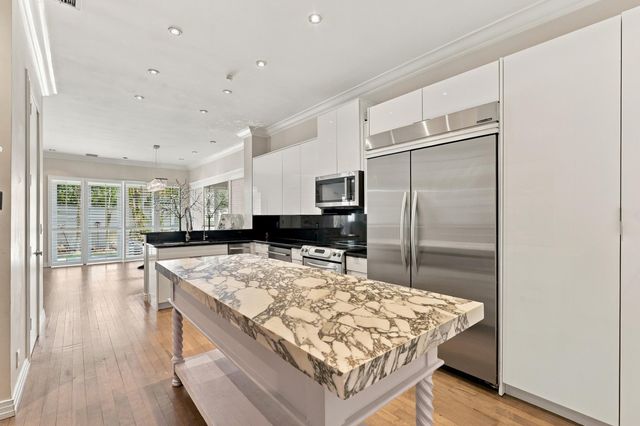 1431 SE 2ND Court, Fort Lauderdale, FL 33301