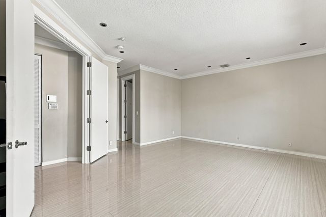 1431 SE 2ND Court, Fort Lauderdale, FL 33301
