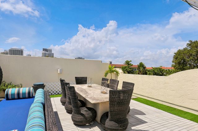 1431 SE 2ND Court, Fort Lauderdale, FL 33301