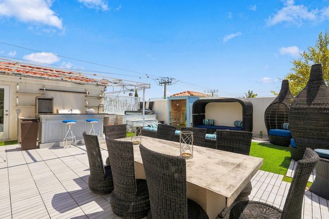 1431 SE 2ND Court, Fort Lauderdale, FL 33301