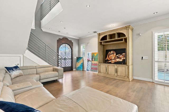 1431 SE 2ND Court, Fort Lauderdale, FL 33301